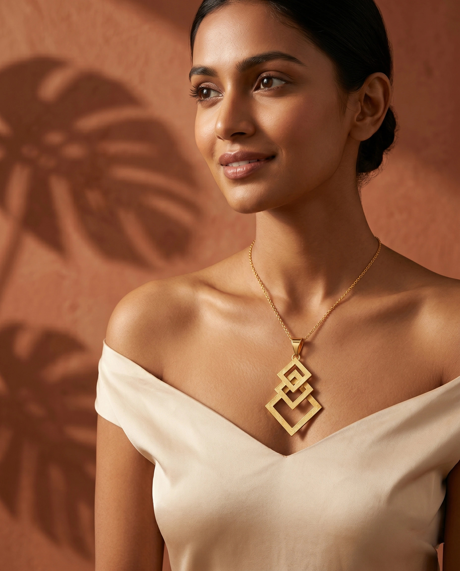 Emerald necklace model campaign